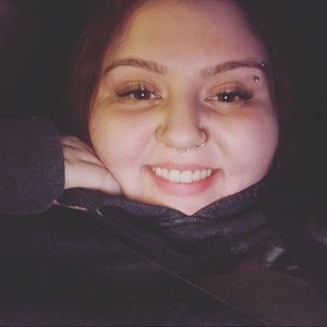 Meet your Posher, Candice jane